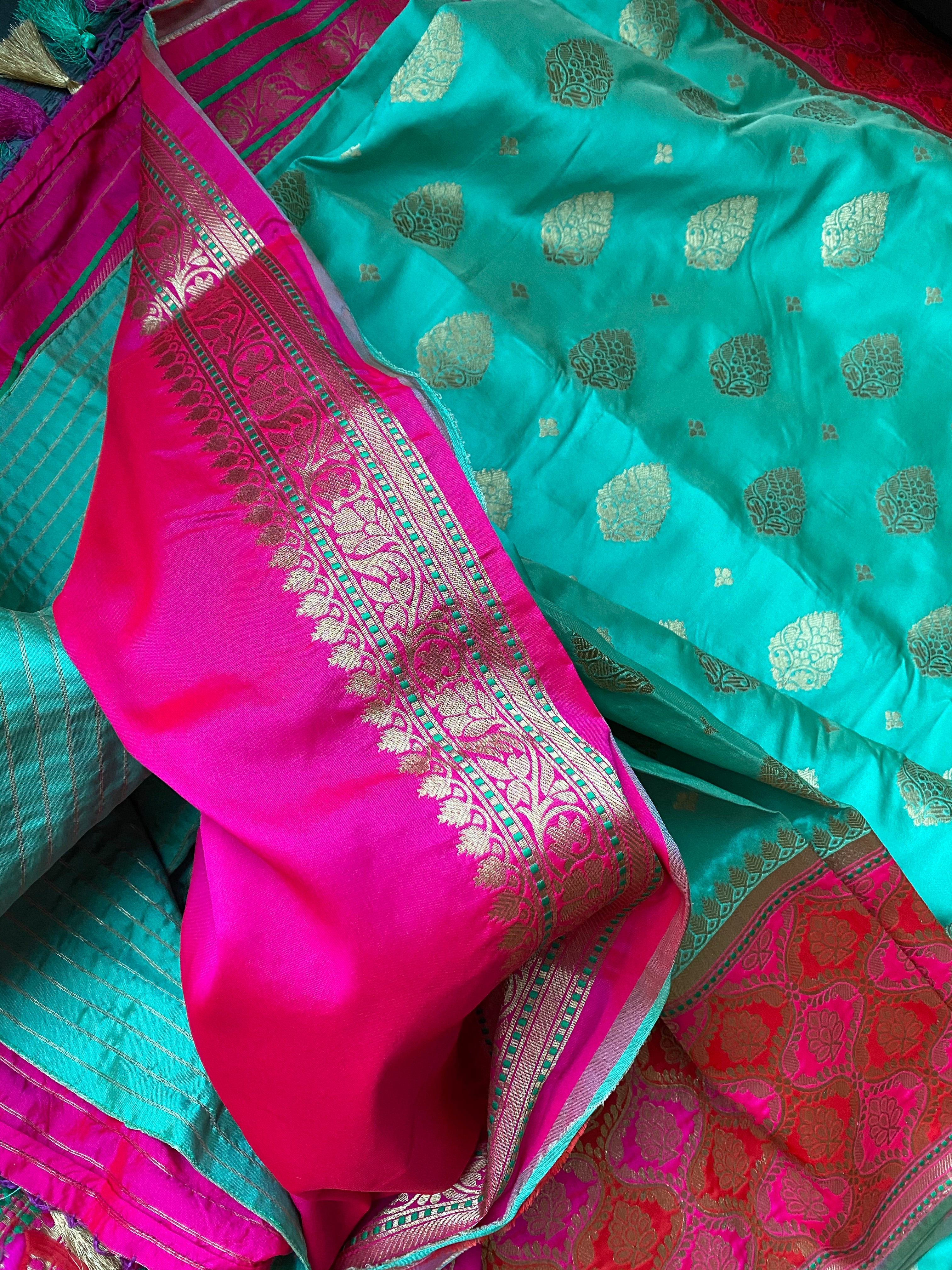 Soft Silk Banarasi - Sea Green Magenta Antique Golden Zari