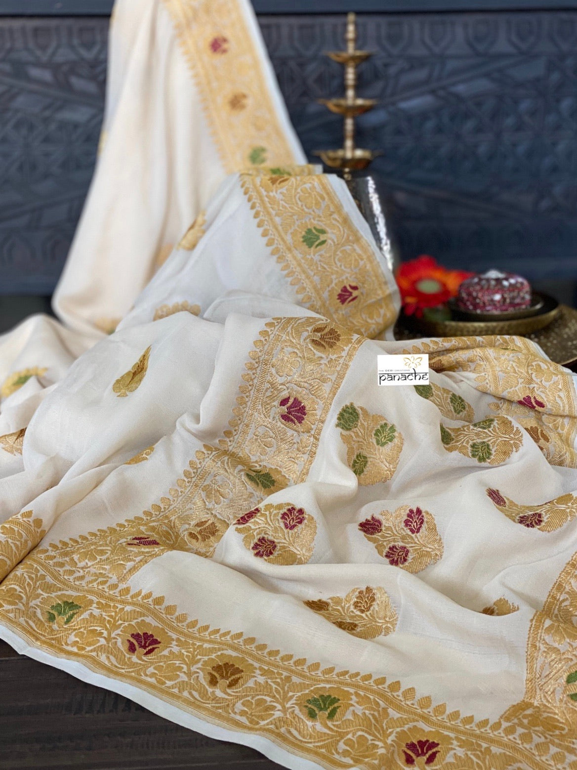 Khaddi Georgette Banarasi - Beige Meenakari