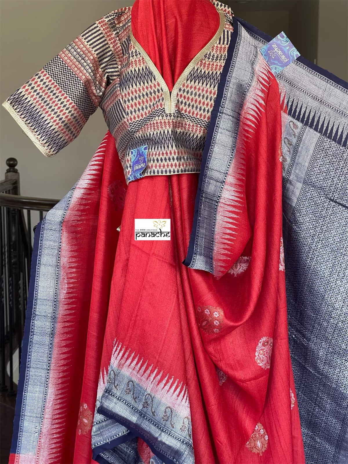 Tussar Georgette Banarasi - Red Navy Blue Kadwa
