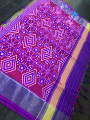 Patan Silk Patola - Green Magenta Dual Shaded