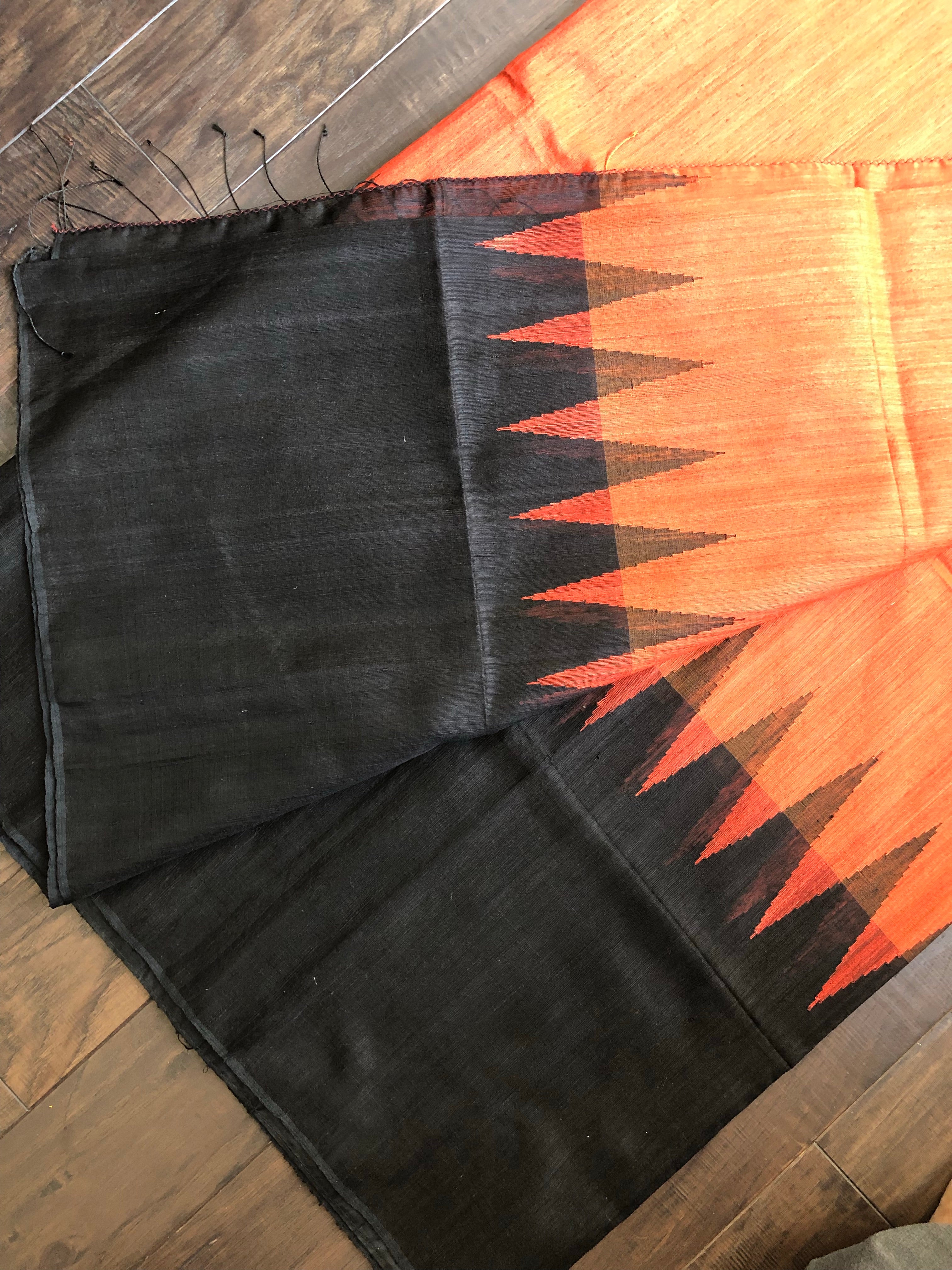 Matka Silk - Rust Black Jaamdani Weave